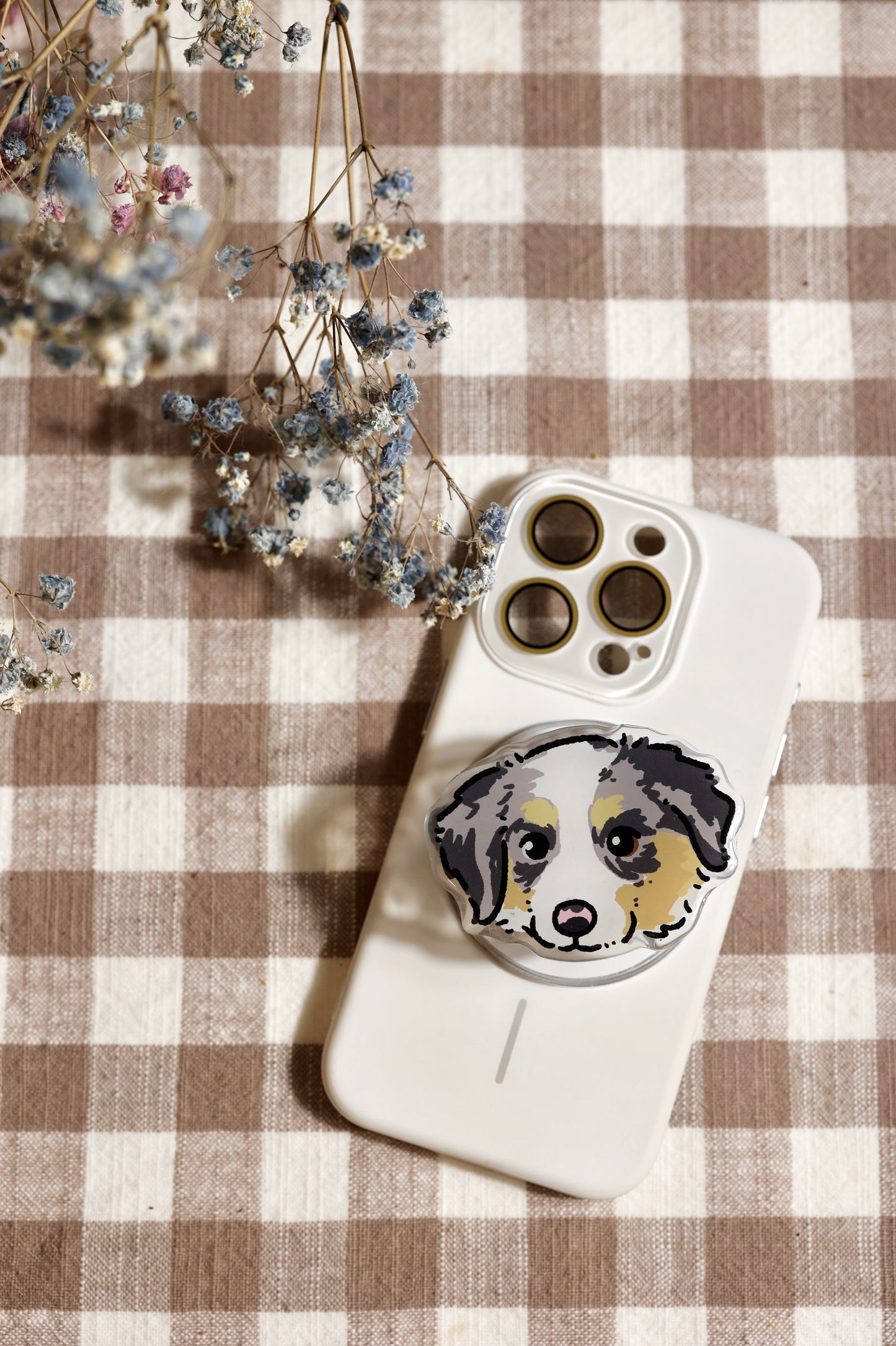 Custom Pet Portrait Phone Grip – Personalized Acrylic Grip with Your Pet’s Photo